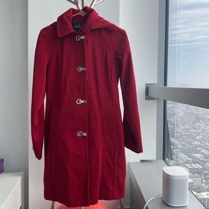 Extraordinary London Fog Raincoat with removable hood